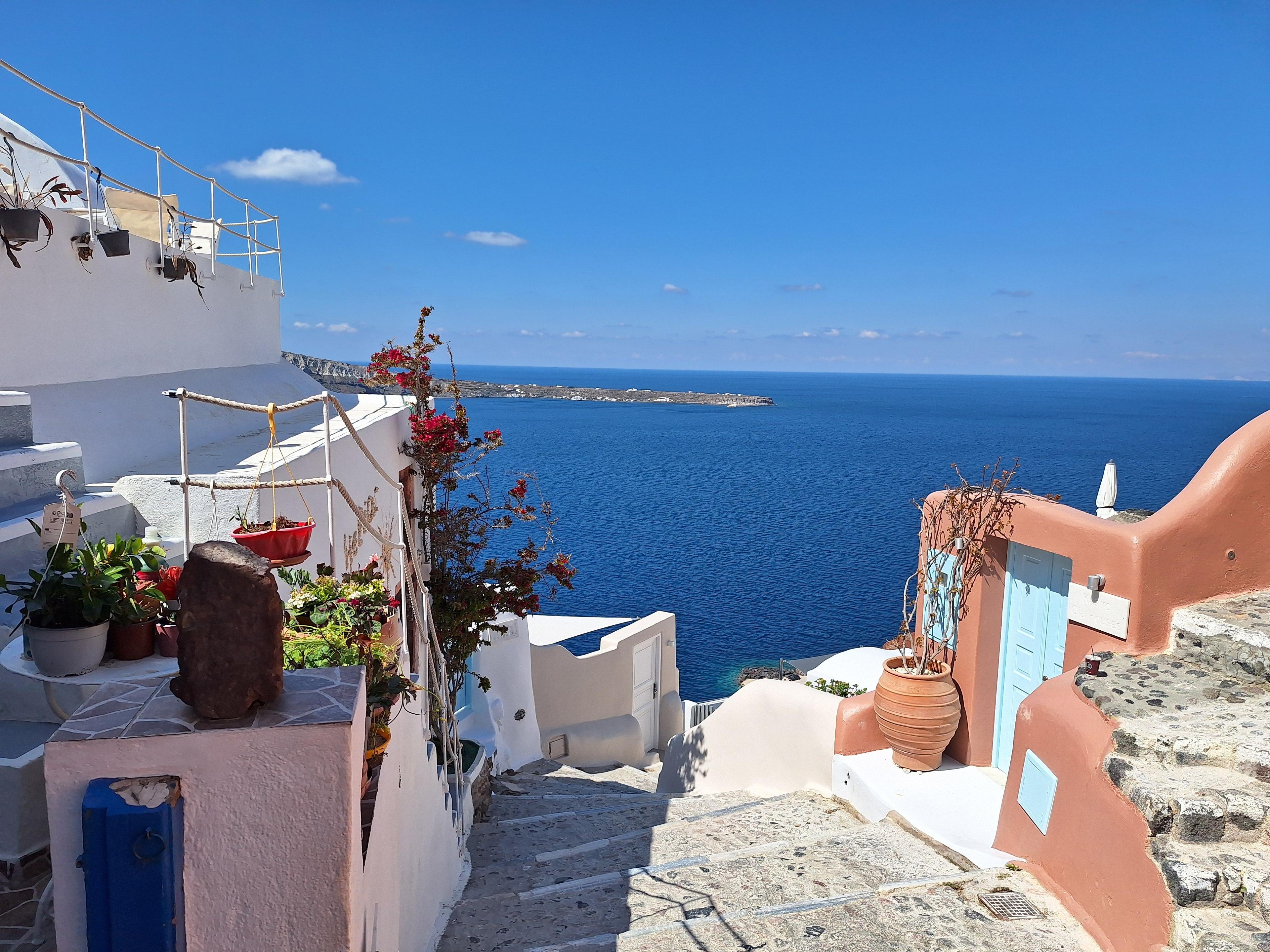 Santorini Historic & Cultural Immersion